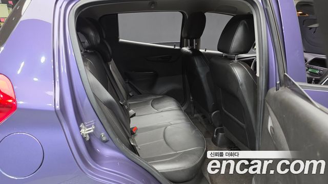 Chevrolet Korea Spark 2017 — photo 18