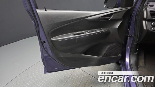 Chevrolet Korea Spark 2017 — photo 14