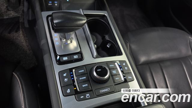 Genesis G80 2018 — photo 9