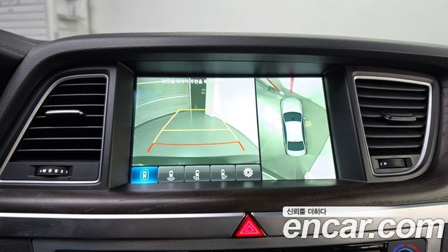 Genesis G80 2018 — photo 15