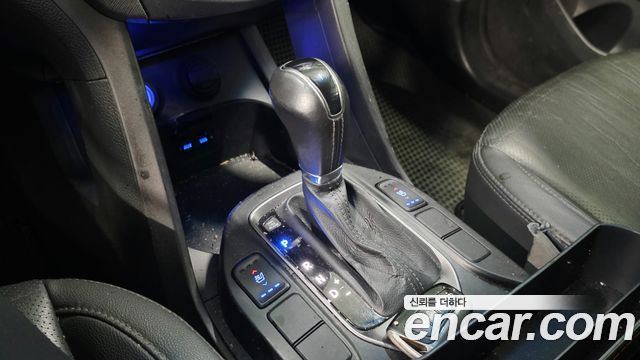 Hyundai Santafe 2015 — photo 13