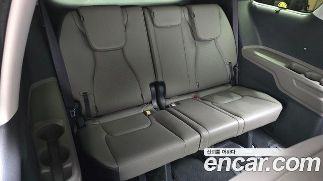 Kia Canival 2024 — photo 18
