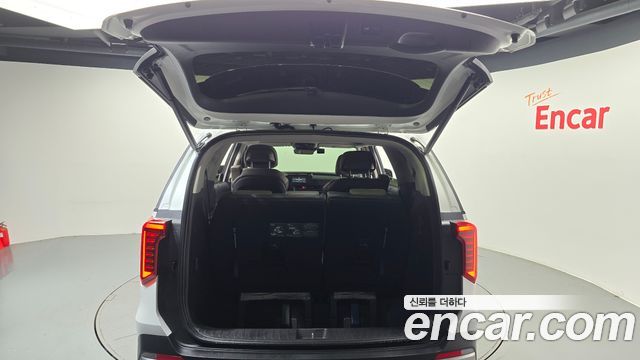 Kia Canival 2024 — photo 33