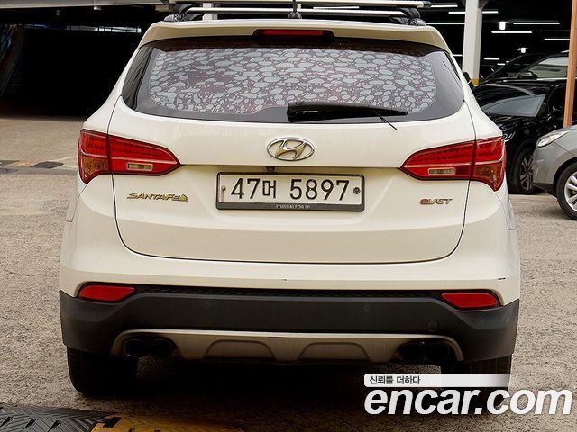 Hyundai Santafe 2013 — photo 3