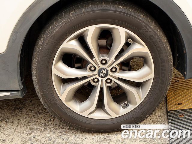 Hyundai Santafe 2013 — photo 18
