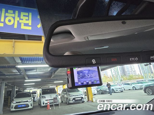 Hyundai AVANTE 2020 — photo 10