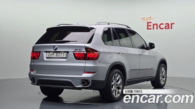 BMW X5 2013 — photo 2