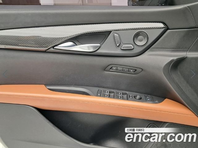 Cadillac CT6 2017 — photo 13