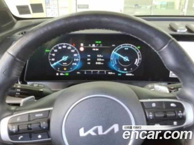 Kia Sportage 2023 — photo 3