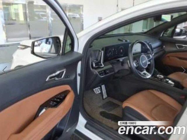 Kia Sportage 2023 — photo 8