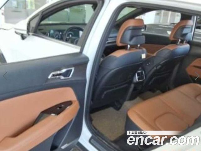 Kia Sportage 2023 — photo 9