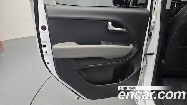 Kia RAY 2022 — photo 15