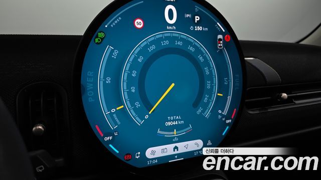 Mini Cooper 2025 — photo 11