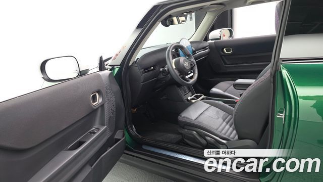 Mini Cooper 2025 — photo 13