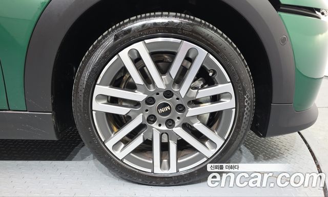 Mini Cooper 2025 — photo 7