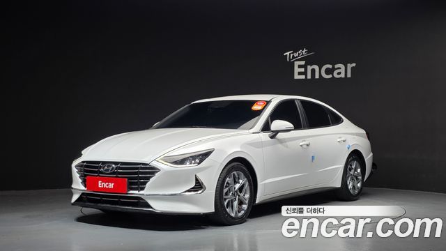 Hyundai Sonata 2023 — photo 1