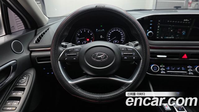 Hyundai Sonata 2023 — photo 20