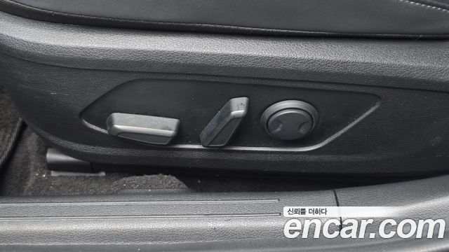 Hyundai Sonata 2023 — photo 31