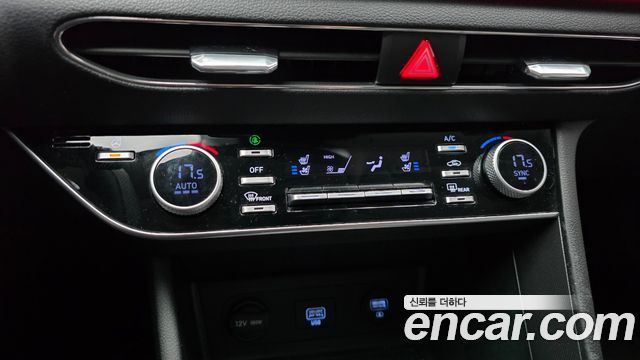 Hyundai Sonata 2023 — photo 32