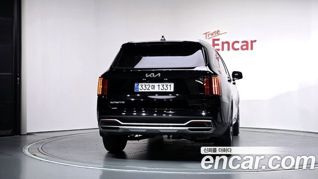 Kia Sorento 2023 — photo 4