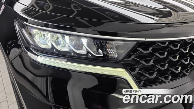 Kia Sorento 2023 — photo 8