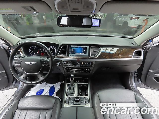 Hyundai Genesis 2016 — photo 10