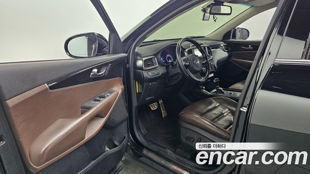 Kia Sorento 2017 — photo 13