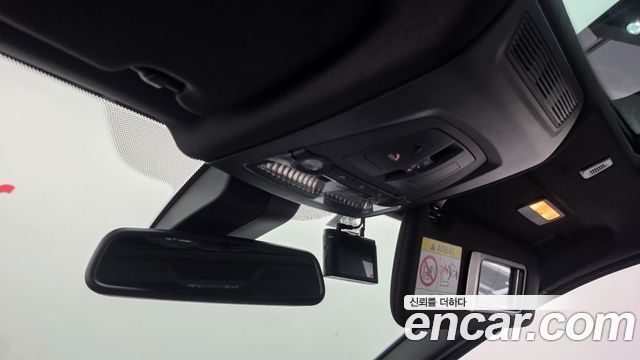 BMW 5-Series 2015 — photo 15