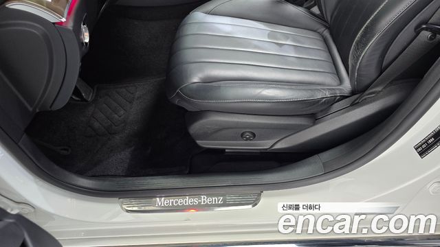 Mercedes-Benz E-Class 2019 — photo 35