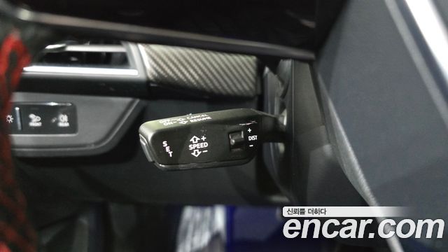 Audi RS e-tron GT 2022 — photo 30