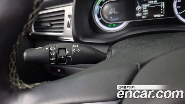 Kia Niro 2018 — photo 18