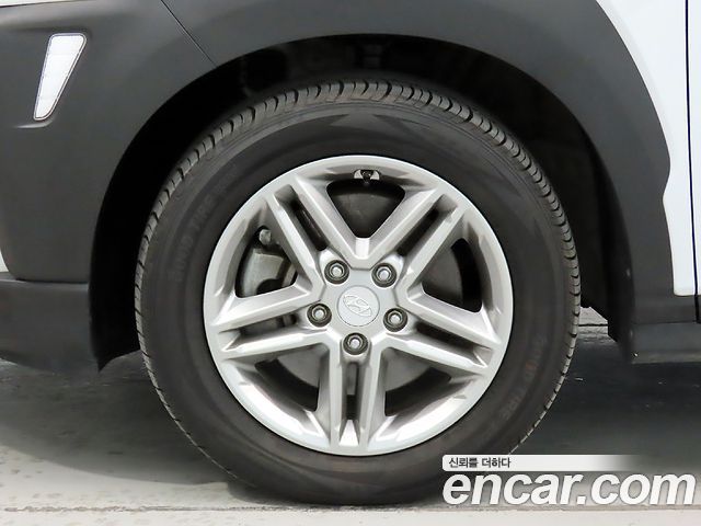 Hyundai Kona 2019 — photo 20