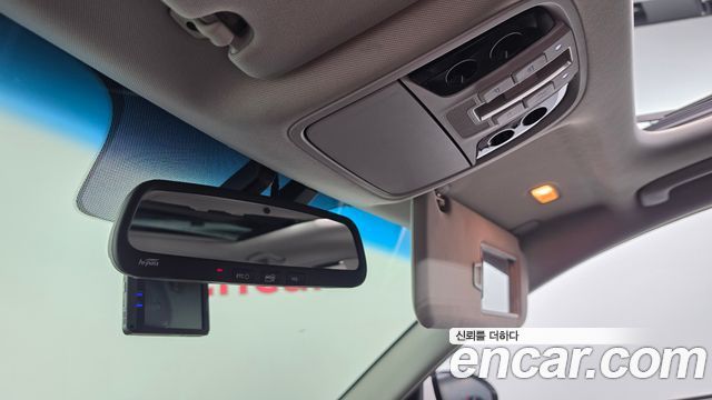 Kia K7 2017 — photo 20
