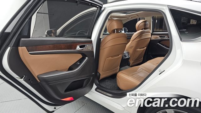 Genesis G80 2020 — photo 18