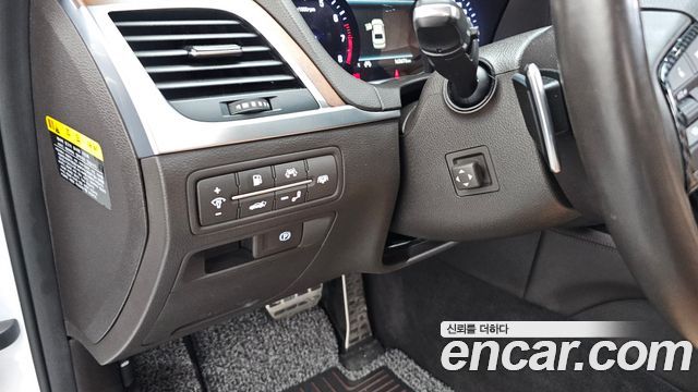 Genesis G80 2020 — photo 26