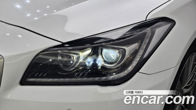 Genesis G80 2020 — photo 8
