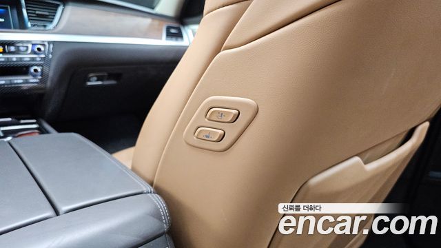 Genesis G80 2020 — photo 28