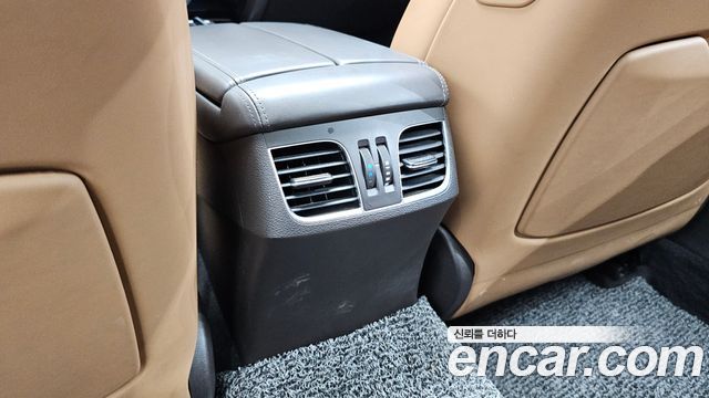 Genesis G80 2020 — photo 31