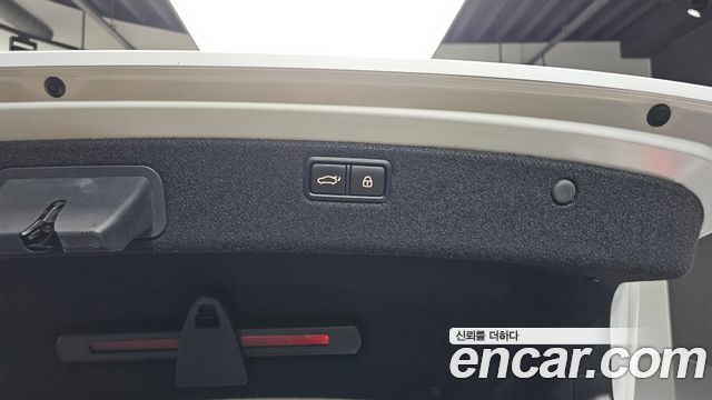 Genesis G80 2020 — photo 34