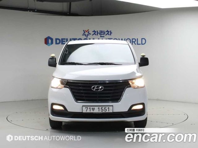 Hyundai Starex 2020 — photo 3