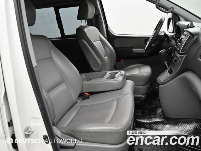 Hyundai Starex 2020 — photo 10