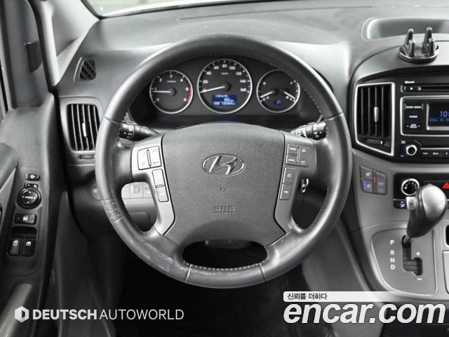 Hyundai Starex 2020 — photo 13