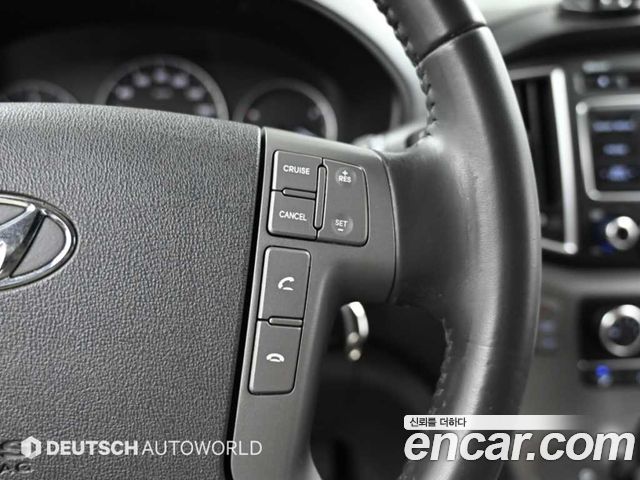 Hyundai Starex 2020 — photo 16