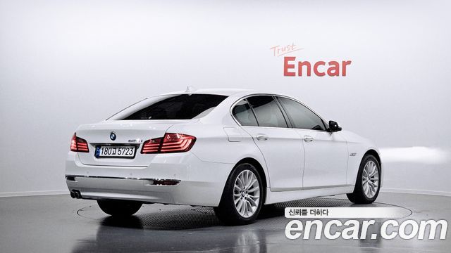 BMW 5-Series 2014 — photo 2
