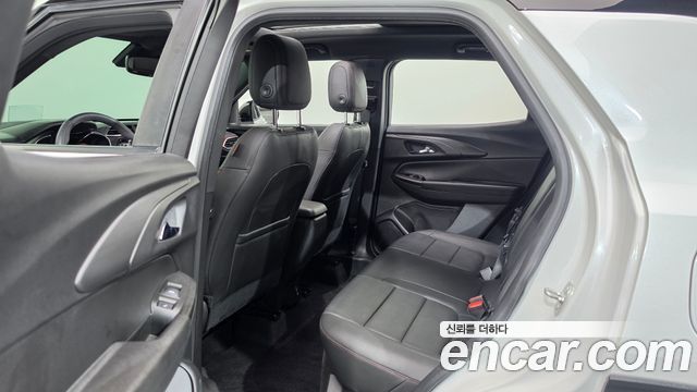 Chevrolet Korea Trailblazer 2022 — photo 11