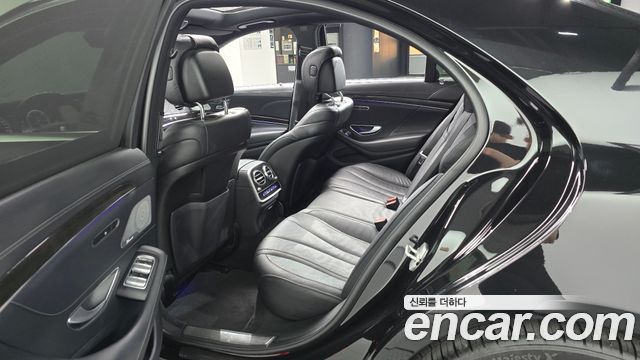 Mercedes-Benz S-Class 2016 — photo 11