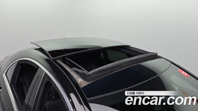 Mercedes-Benz S-Class 2016 — photo 15