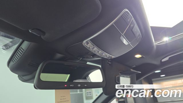 Mercedes-Benz S-Class 2016 — photo 19