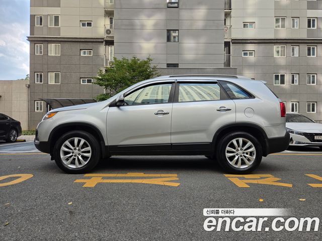 Kia Sorento 2010 — photo 11