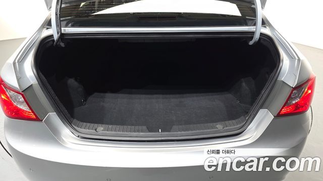 Hyundai Sonata 2011 — photo 14